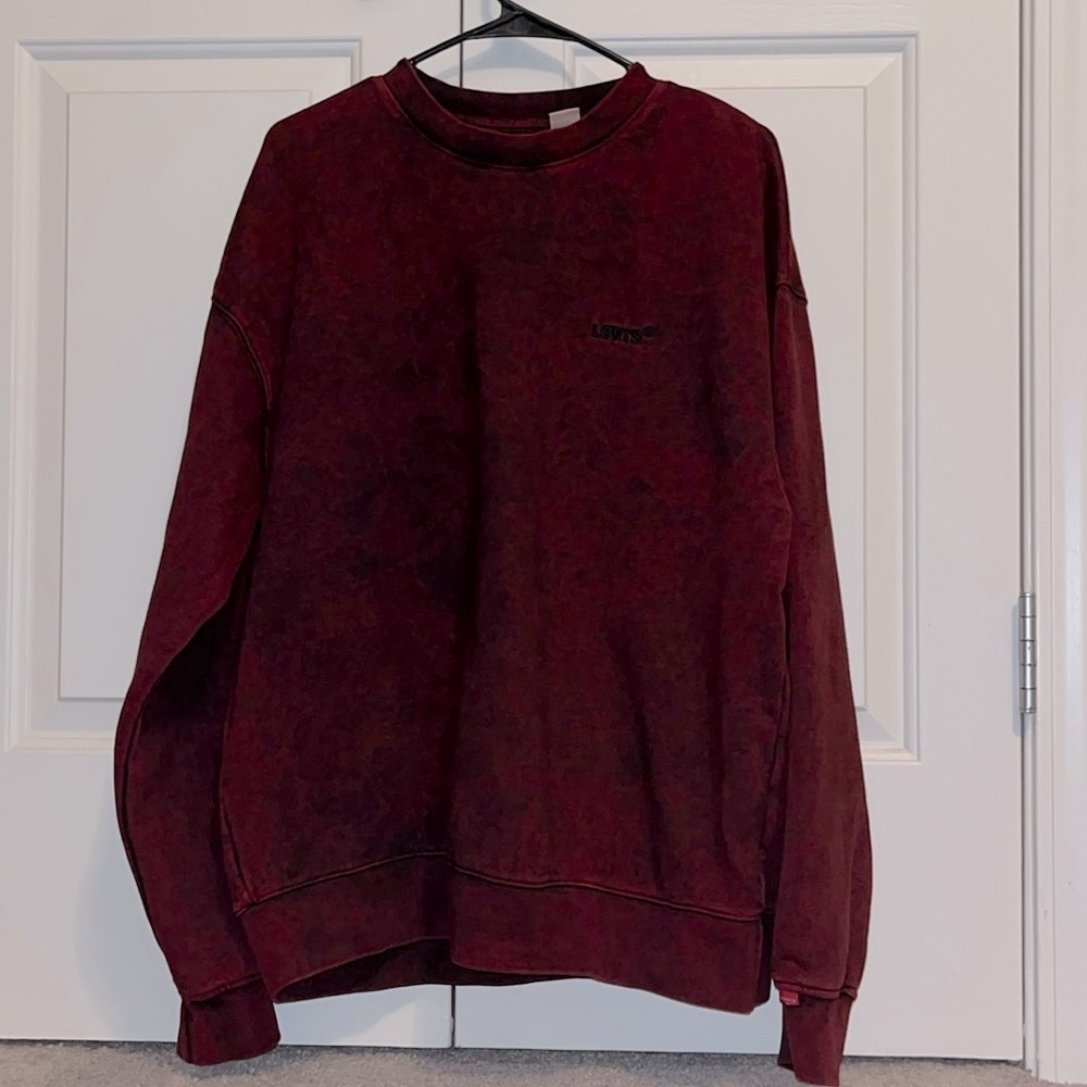 Levi’s Garment Dye Red Tab Crewneck Sweatshirt